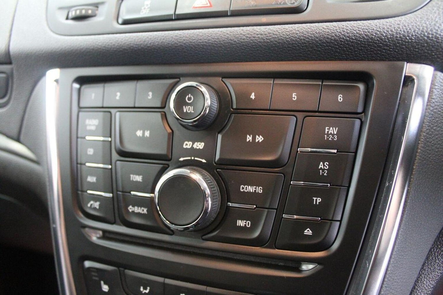 Used Vauxhall Mokka 2015 for sale - 77937932: Photo 38