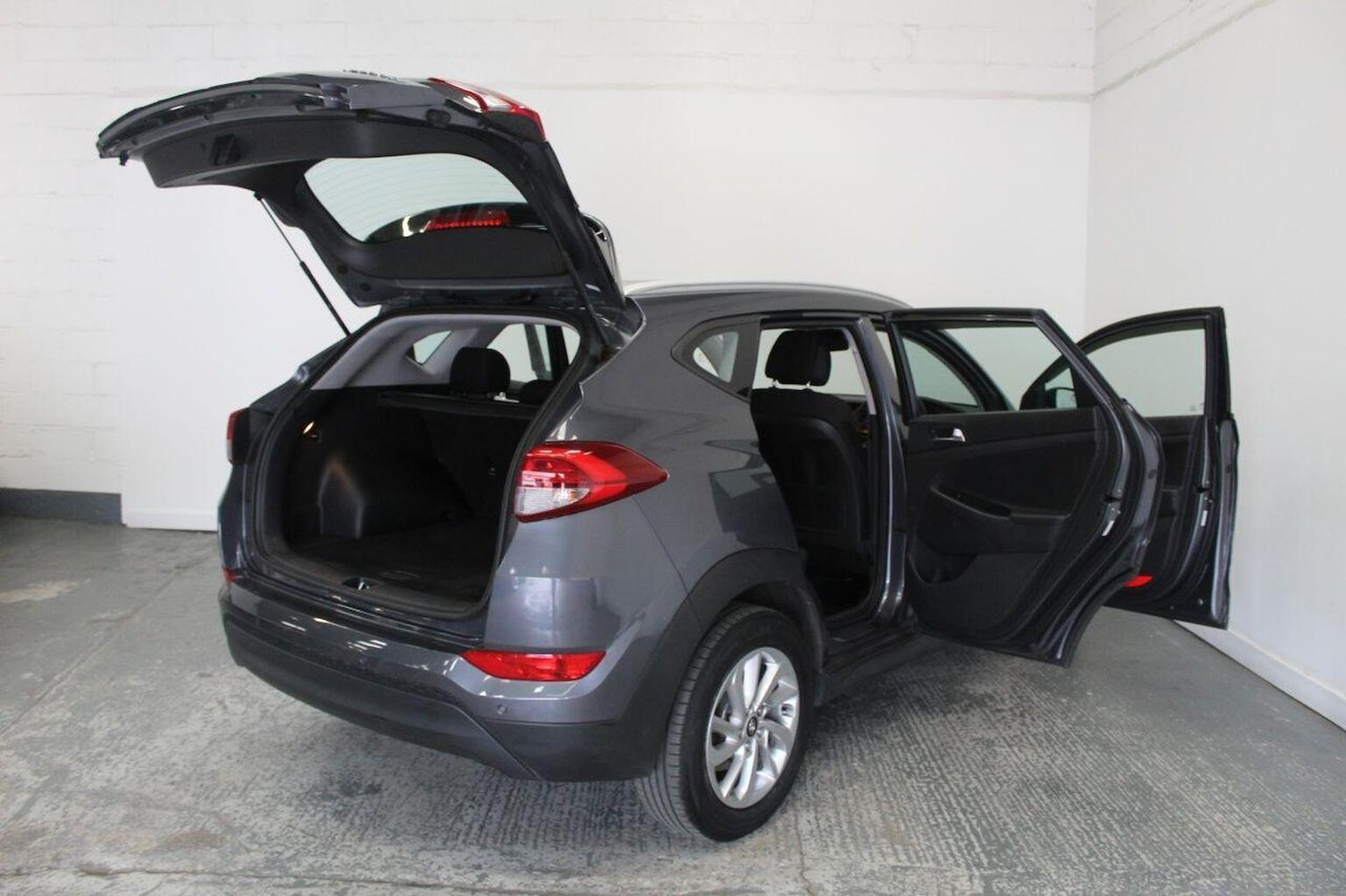 Used Hyundai TUCSON 2017 for sale - 76397117: Photo 21