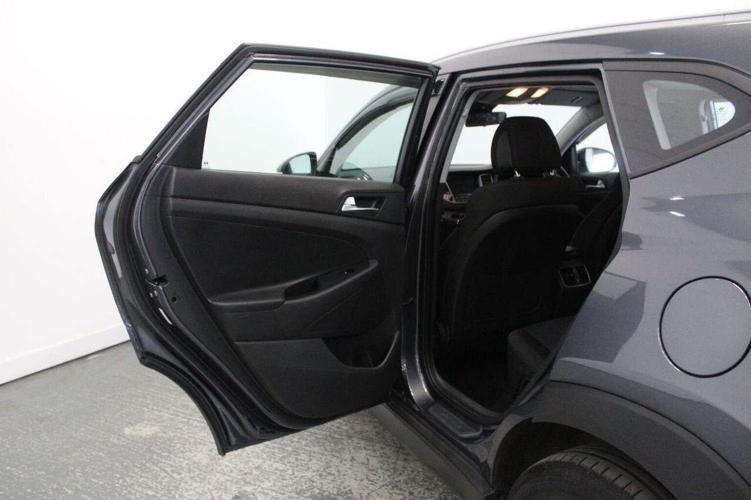 Used Hyundai TUCSON 2017 for sale - 76397117: Photo 27