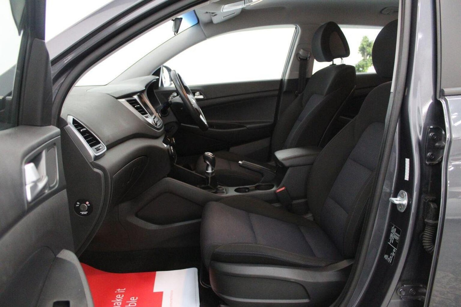 Used Hyundai TUCSON 2017 for sale - 76397117: Photo 49