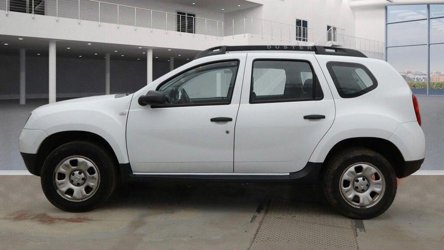 Used Dacia Duster 2015 for sale - 77650036: Photo 11