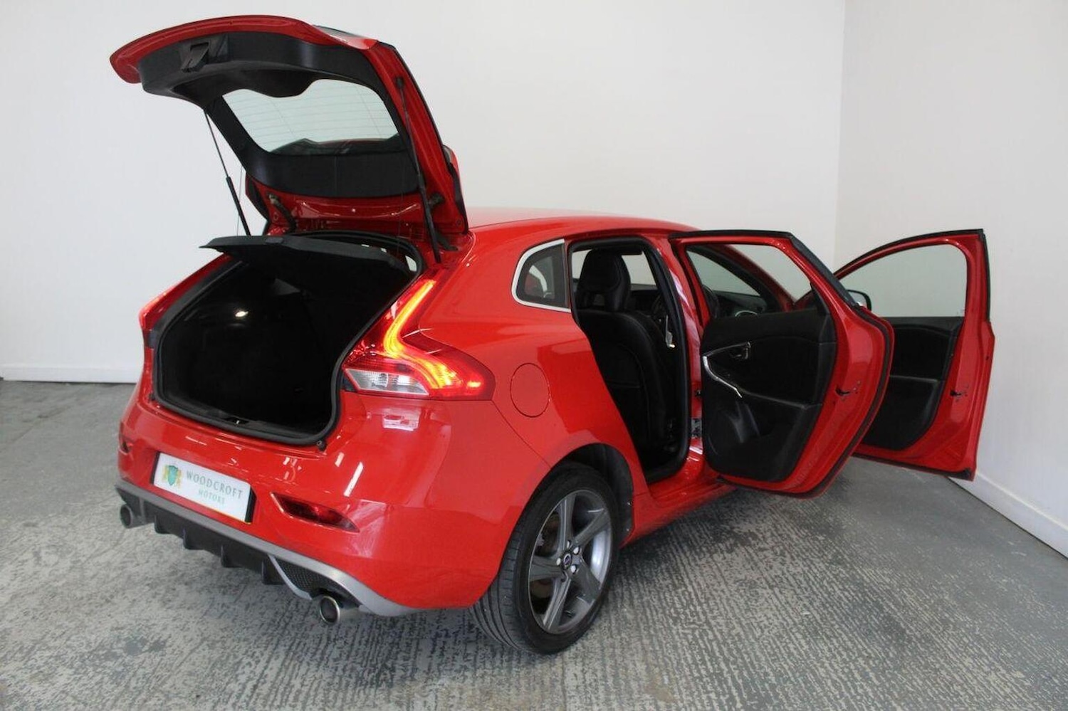 Used Volvo V40 2016 for sale - 78084394: Photo 20