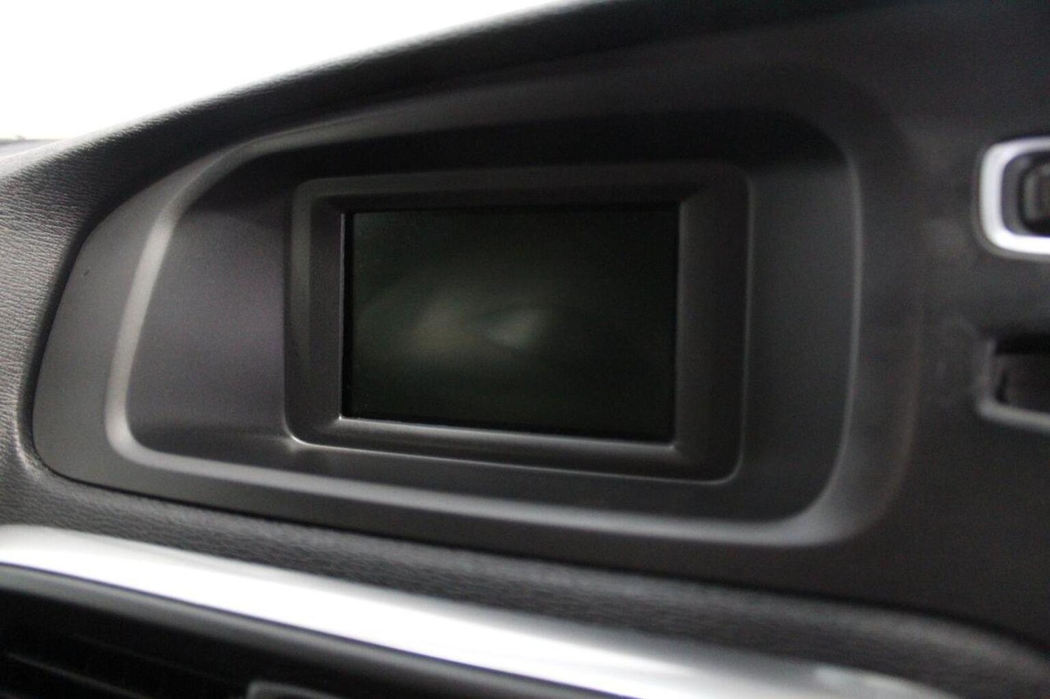 Used Volvo V40 2016 for sale - 78084394: Photo 35