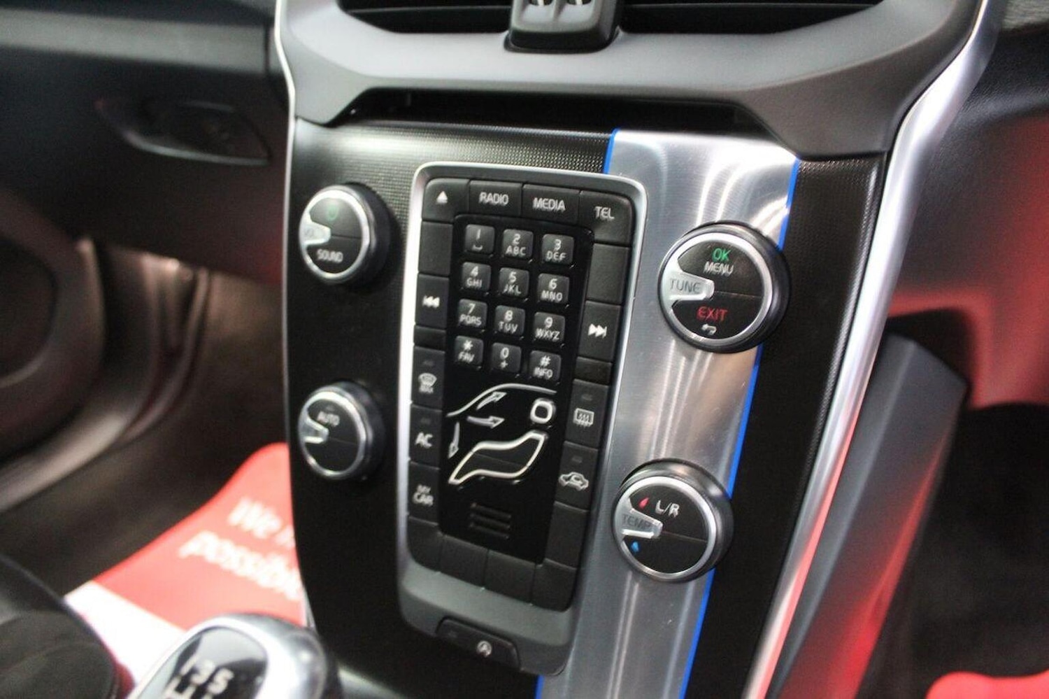 Used Volvo V40 2016 for sale - 78084394: Photo 36