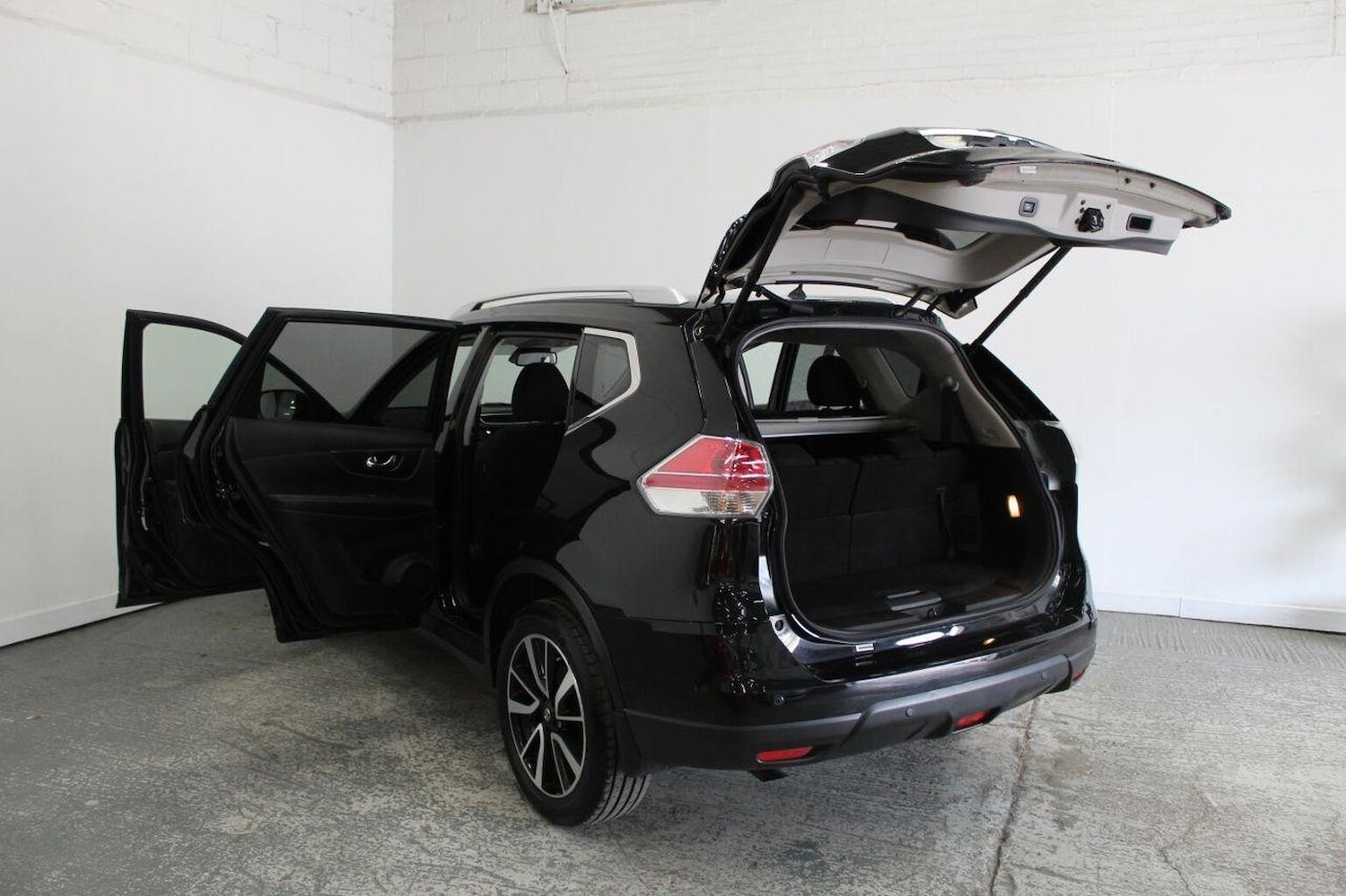 Used Nissan X-Trail 2016 for sale - 76741270: Photo 22