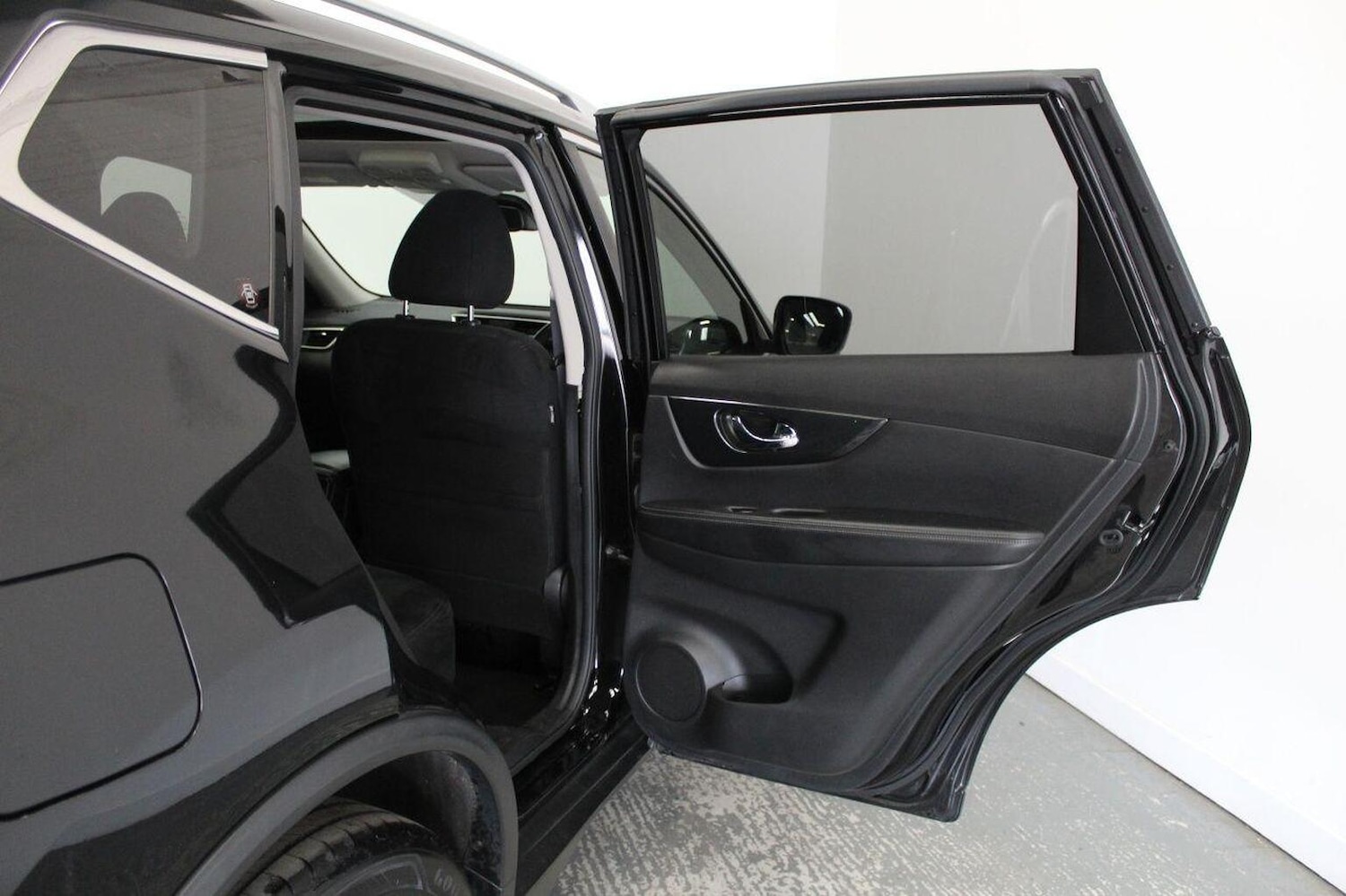 Used Nissan X-Trail 2016 for sale - 76741270: Photo 28