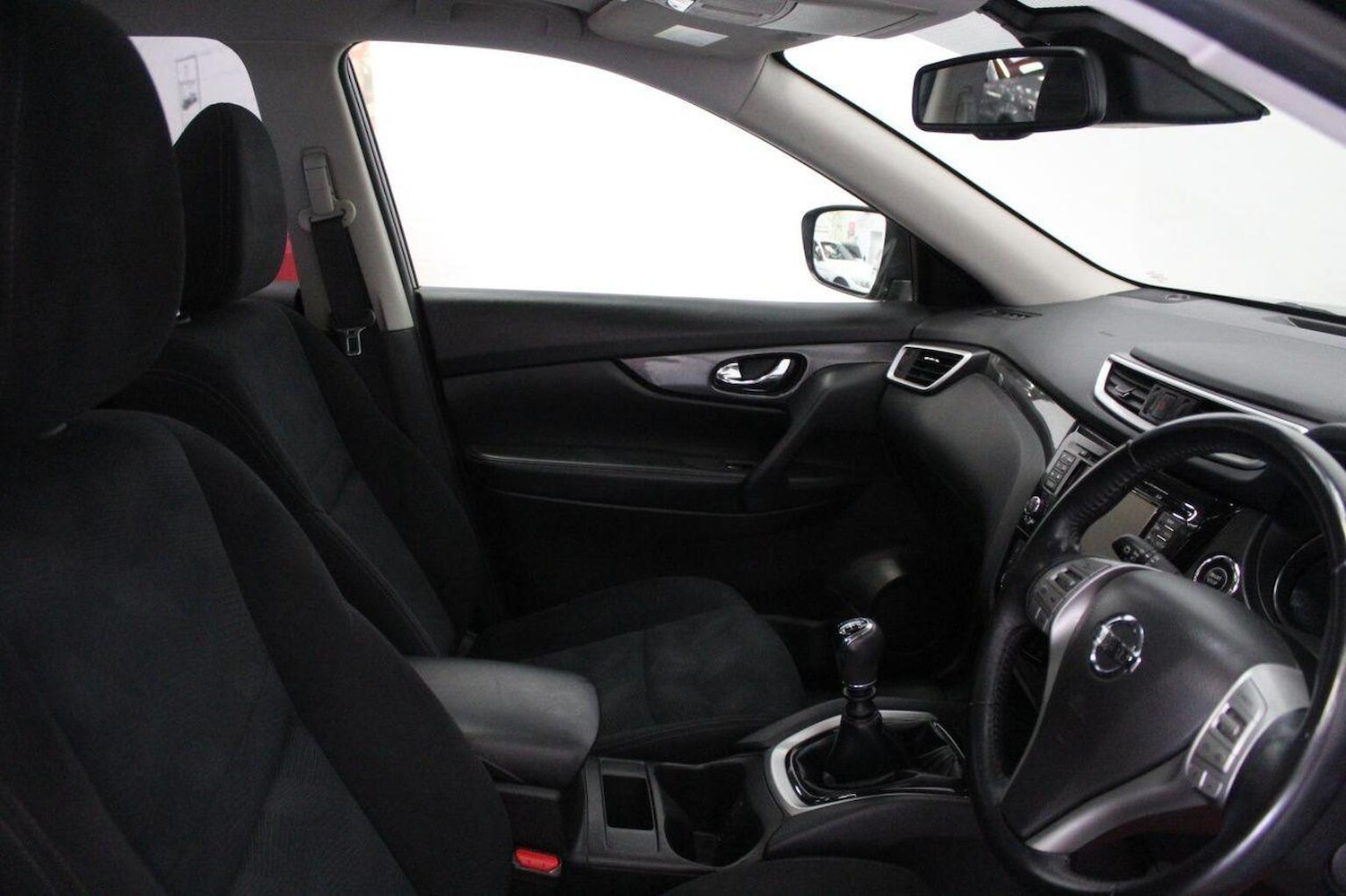 Used Nissan X-Trail 2016 for sale - 76741270: Photo 32