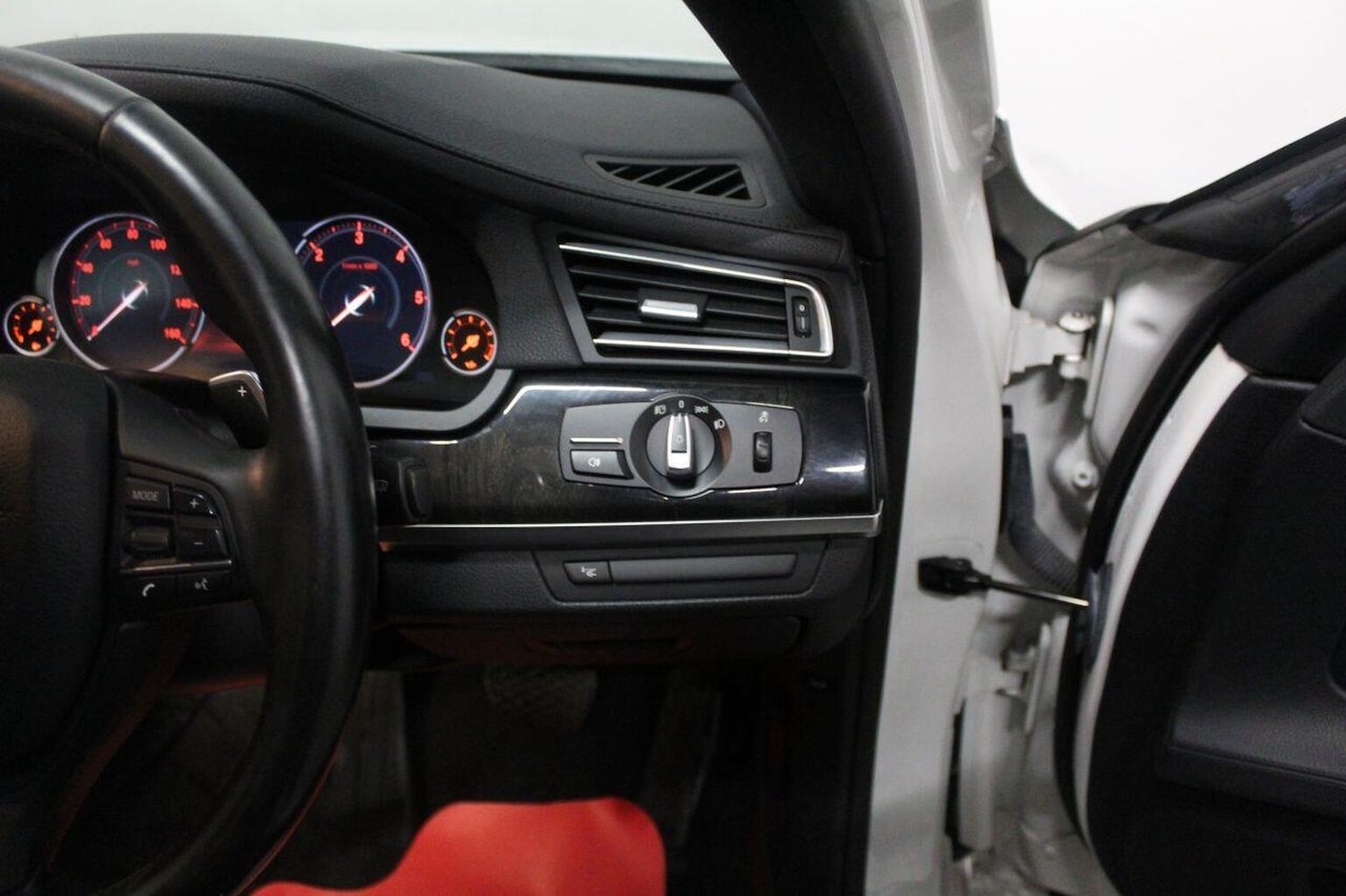 Used BMW 7 Series 2015 for sale - 76517798: Photo 53