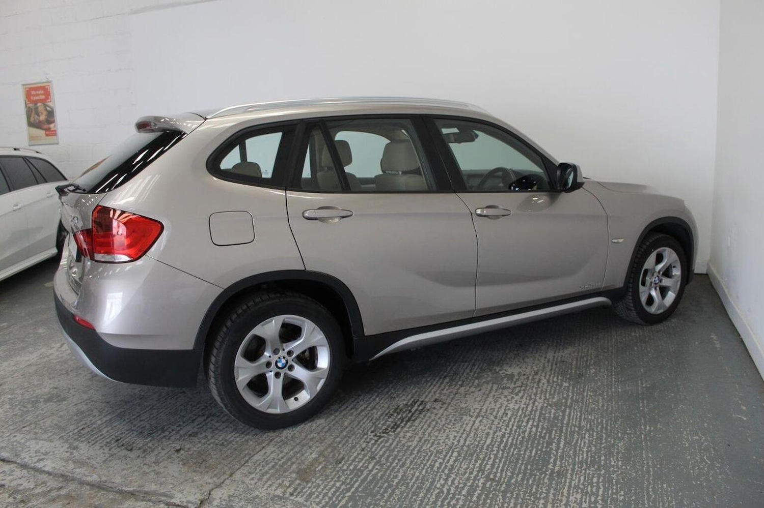 Used BMW X1 2010 for sale - 76631476: Photo 11