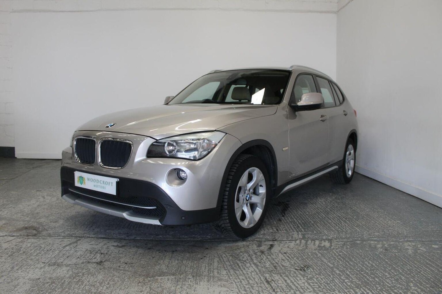 Used BMW X1 2010 for sale - 76631476: Photo 2