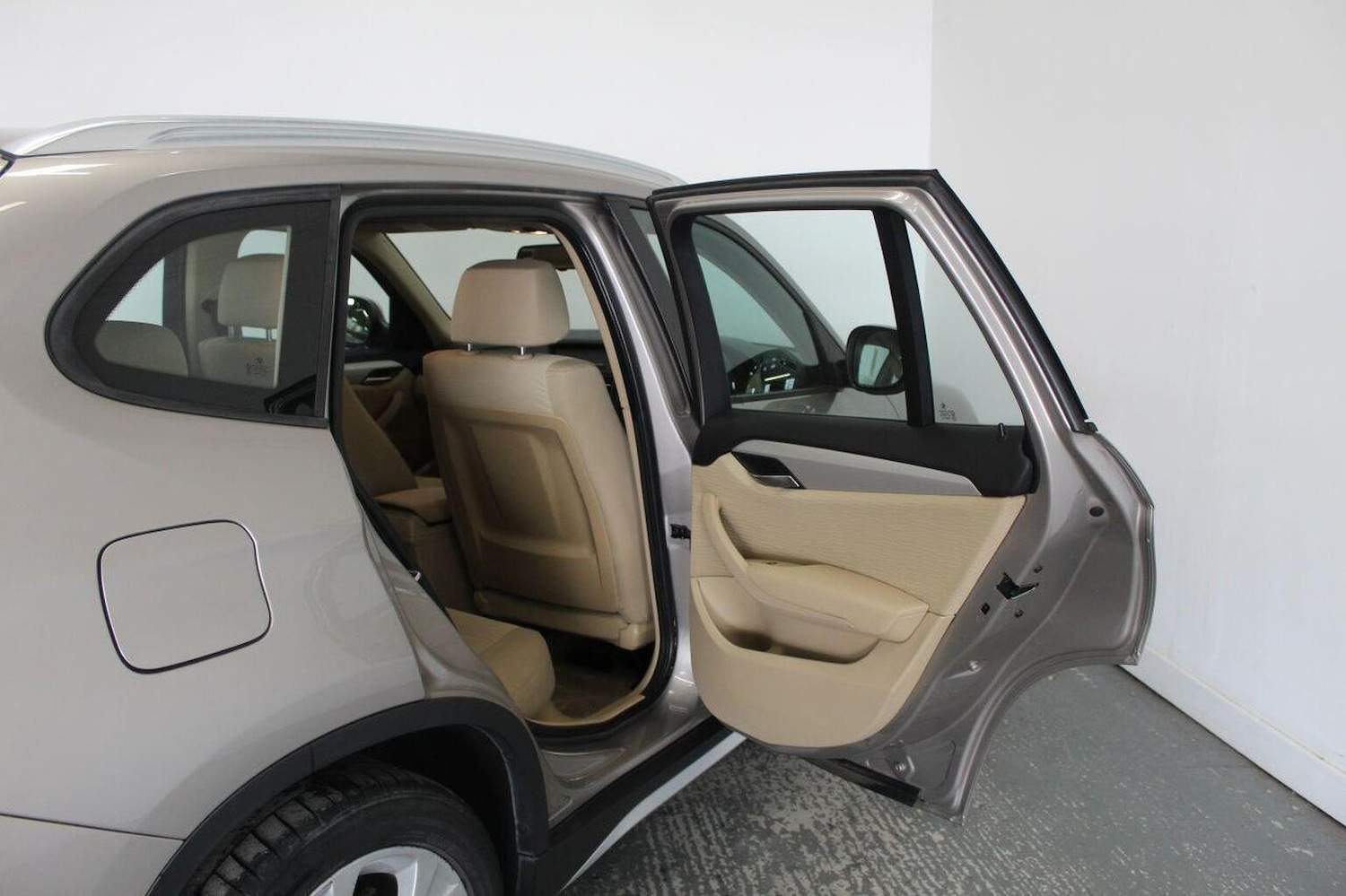Used BMW X1 2010 for sale - 76631476: Photo 25