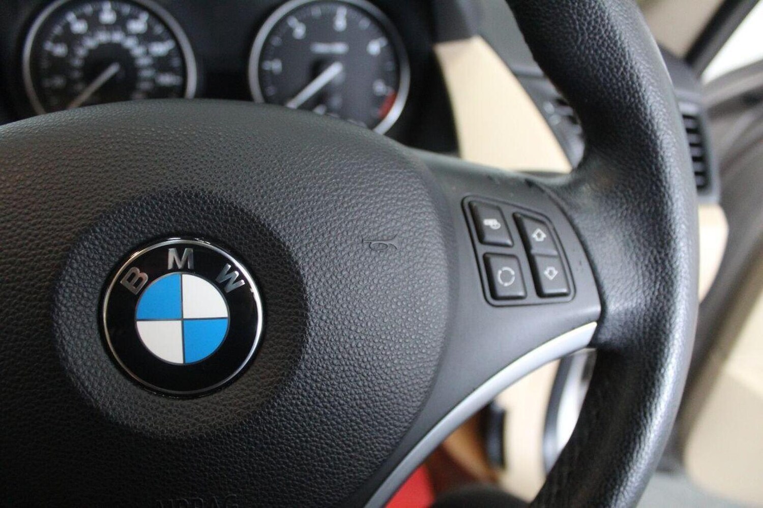 Used BMW X1 2010 for sale - 76631476: Photo 42