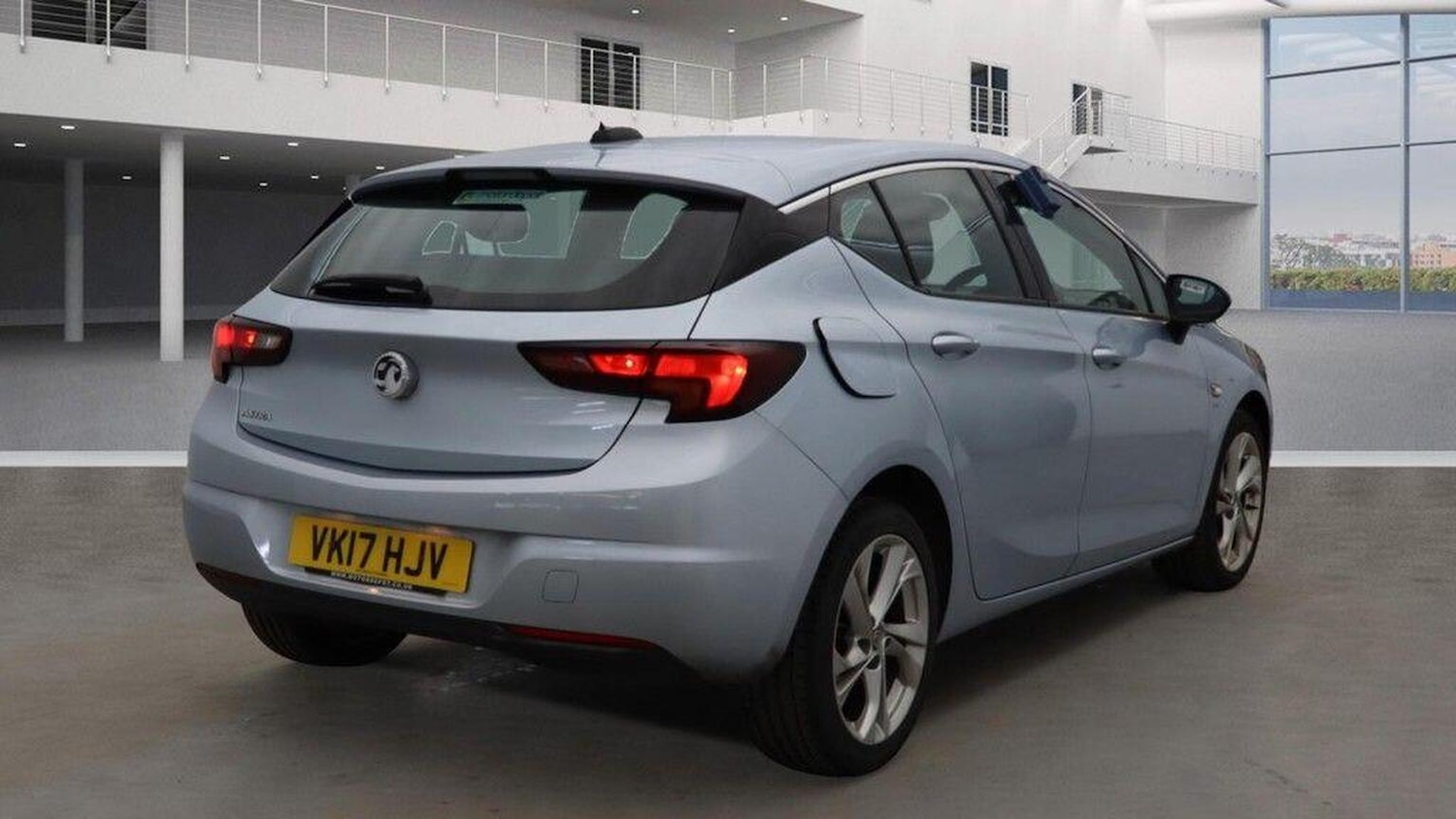 Used Vauxhall Astra 2017 for sale - 77220551: Photo 5