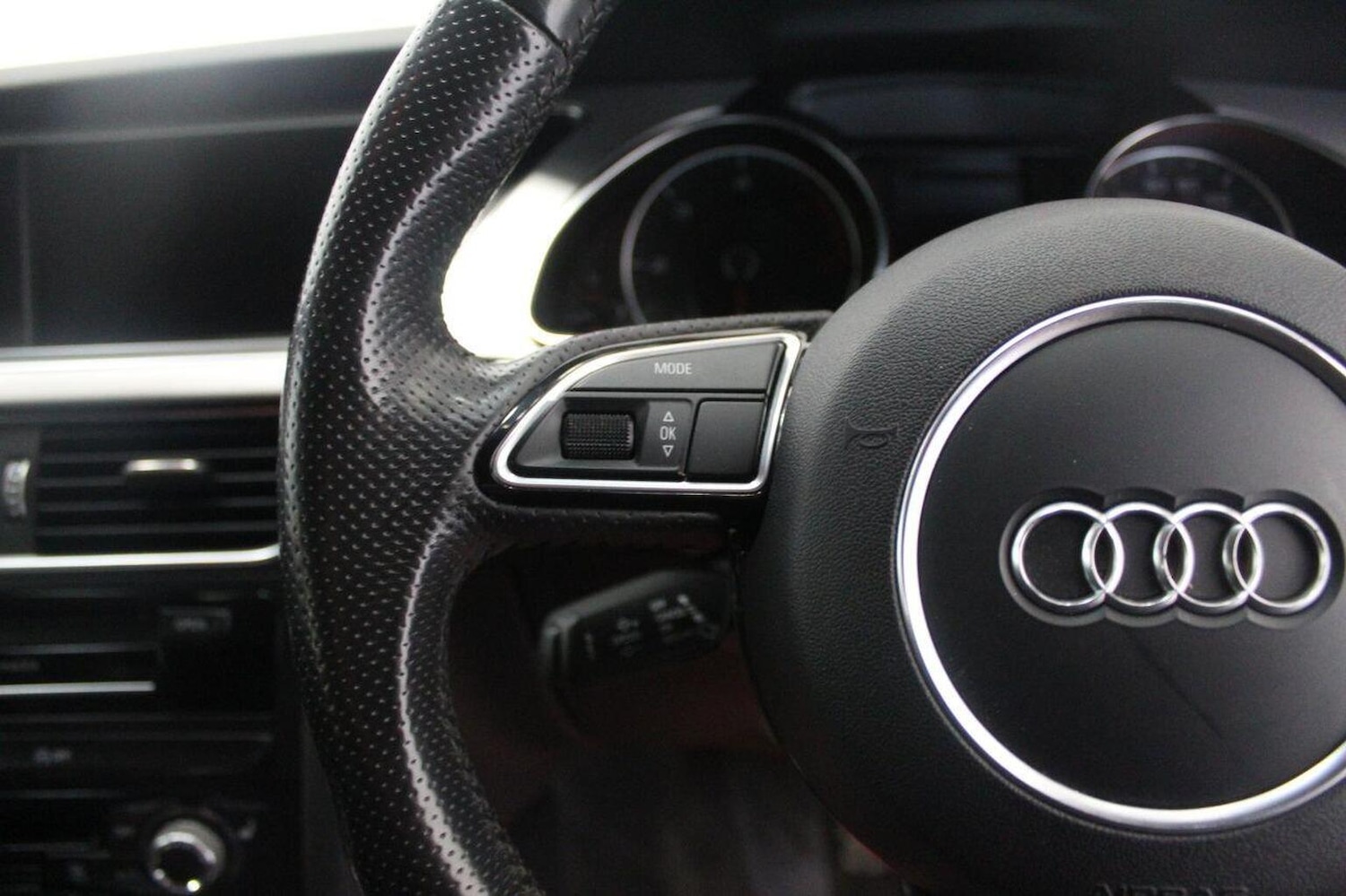 Used Audi A5 2015 for sale - 77938030: Photo 46