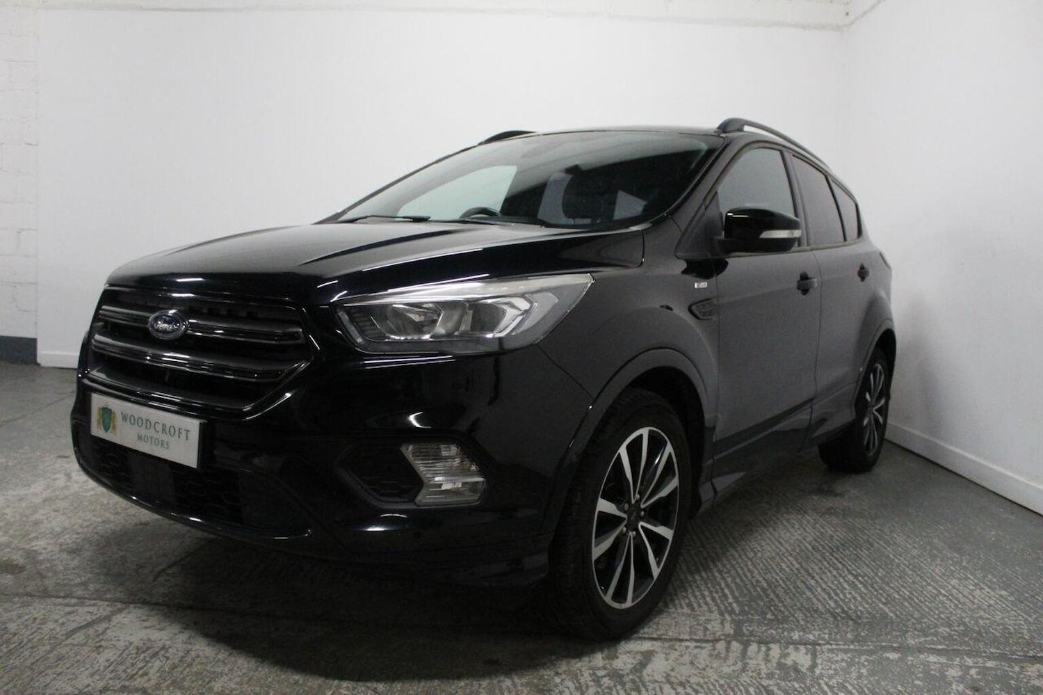 Used Ford Kuga 2017 for sale - 76583303: Photo 2