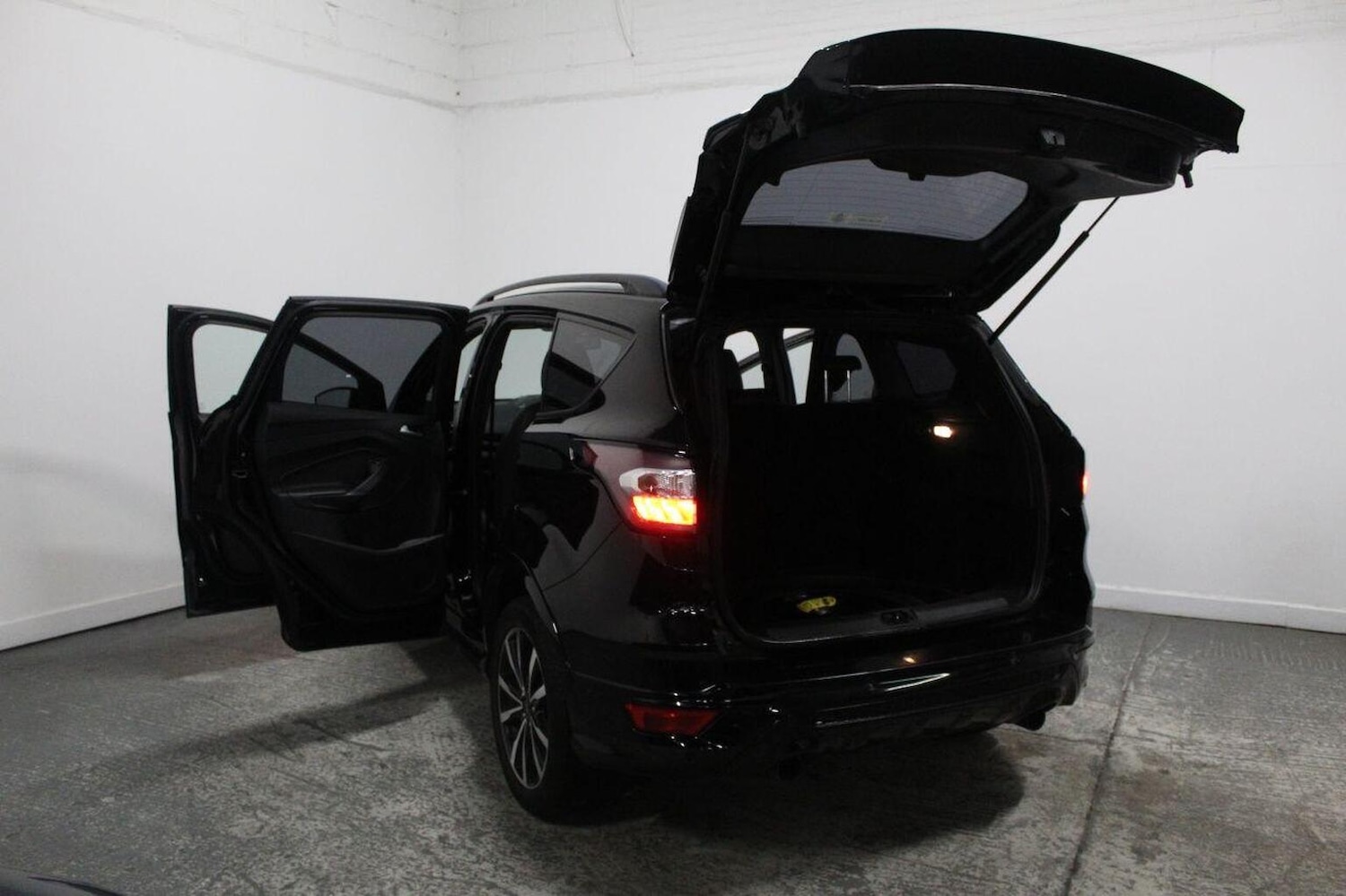 Used Ford Kuga 2017 for sale - 76583303: Photo 20