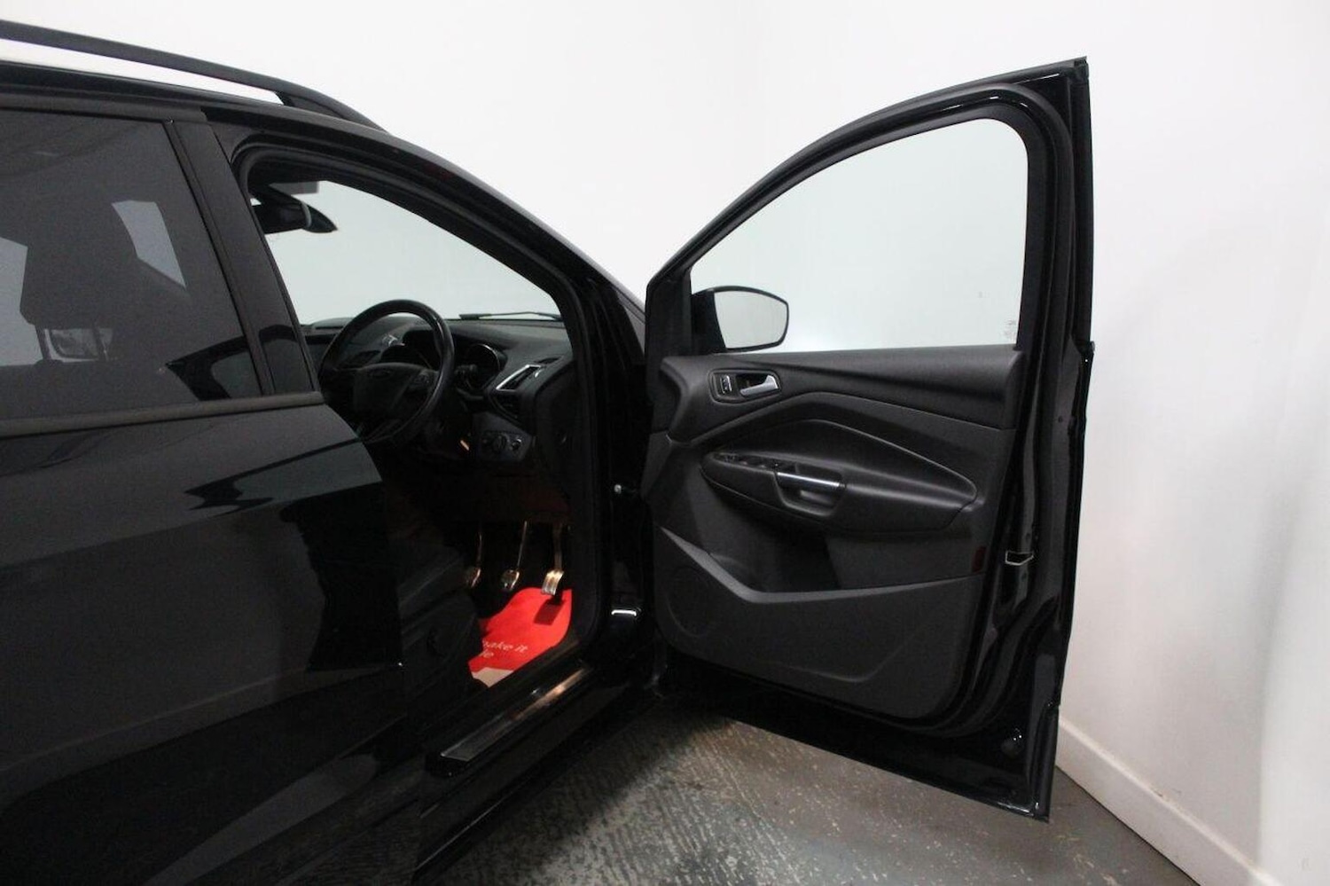 Used Ford Kuga 2017 for sale - 76583303: Photo 24