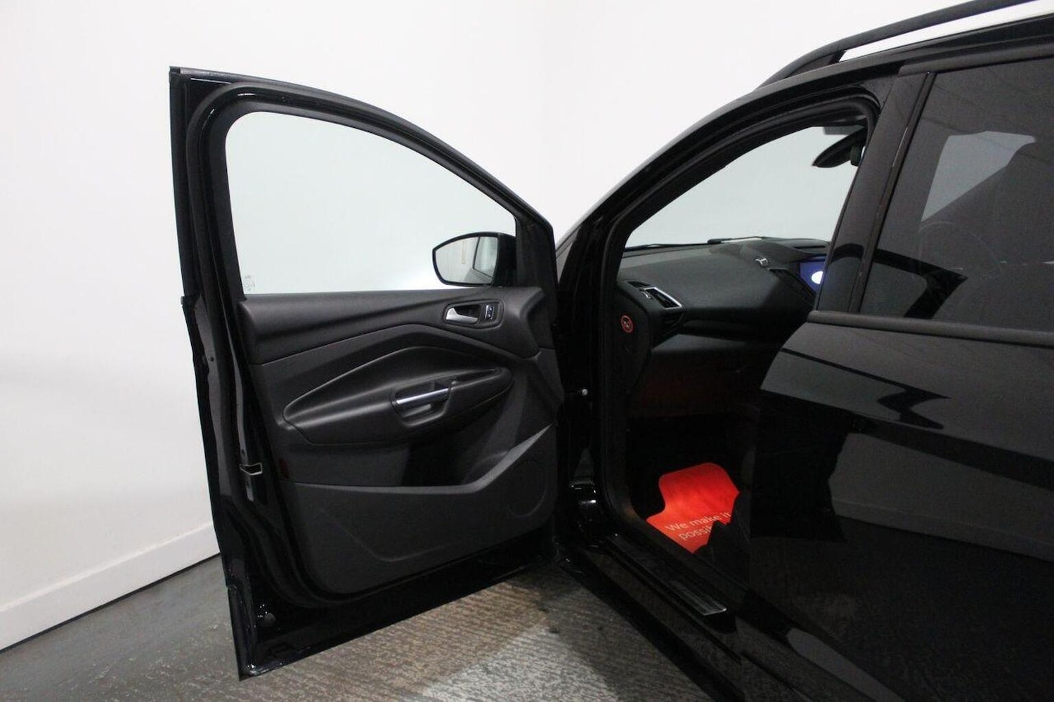 Used Ford Kuga 2017 for sale - 76583303: Photo 26