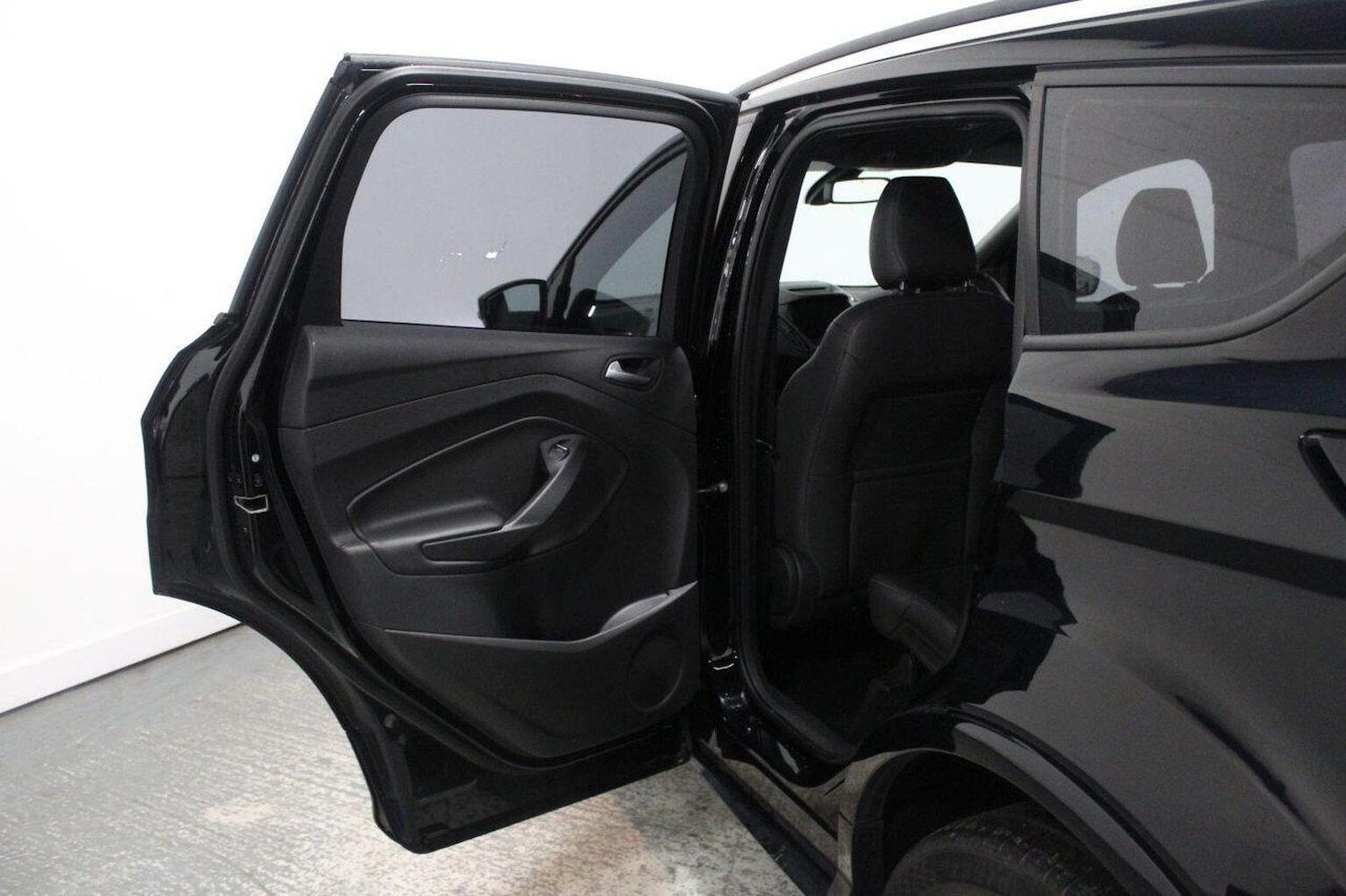 Used Ford Kuga 2017 for sale - 76583303: Photo 27