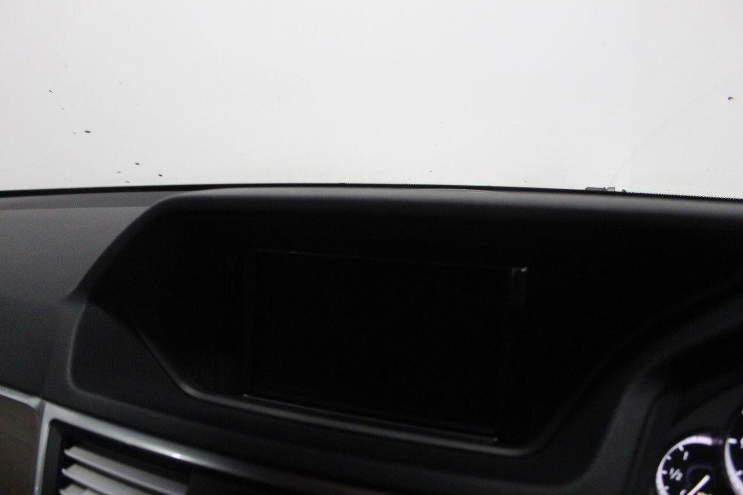 Used Mercedes-Benz E Class 2012 for sale - 76358149: Photo 39