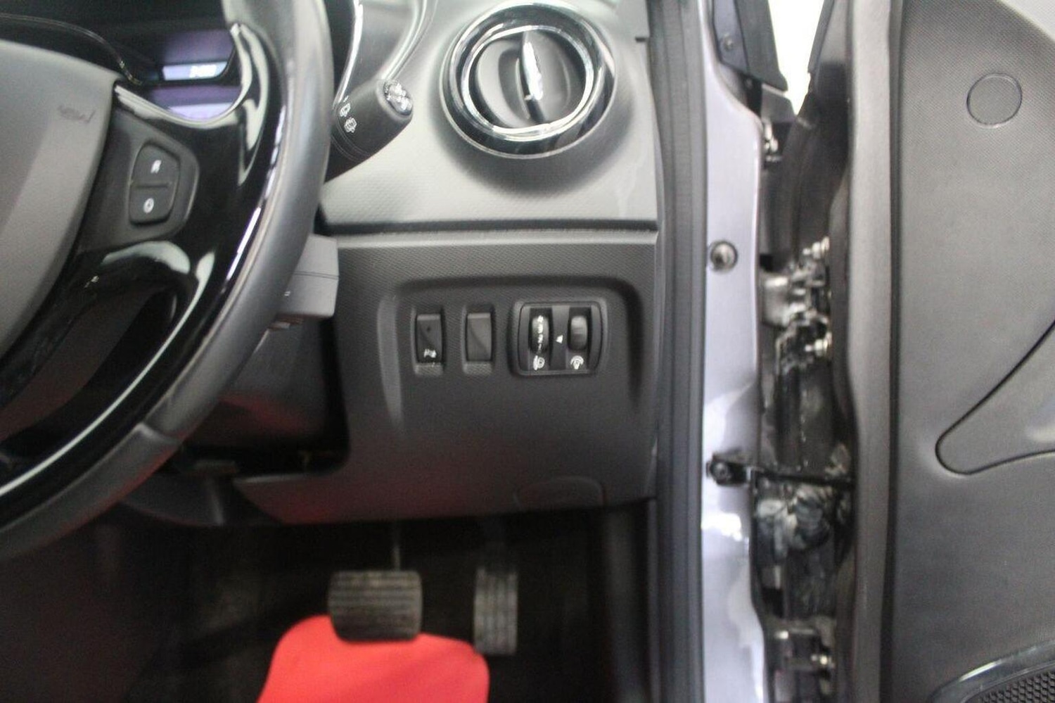 Used Renault Captur 2014 for sale - 77521973: Photo 47