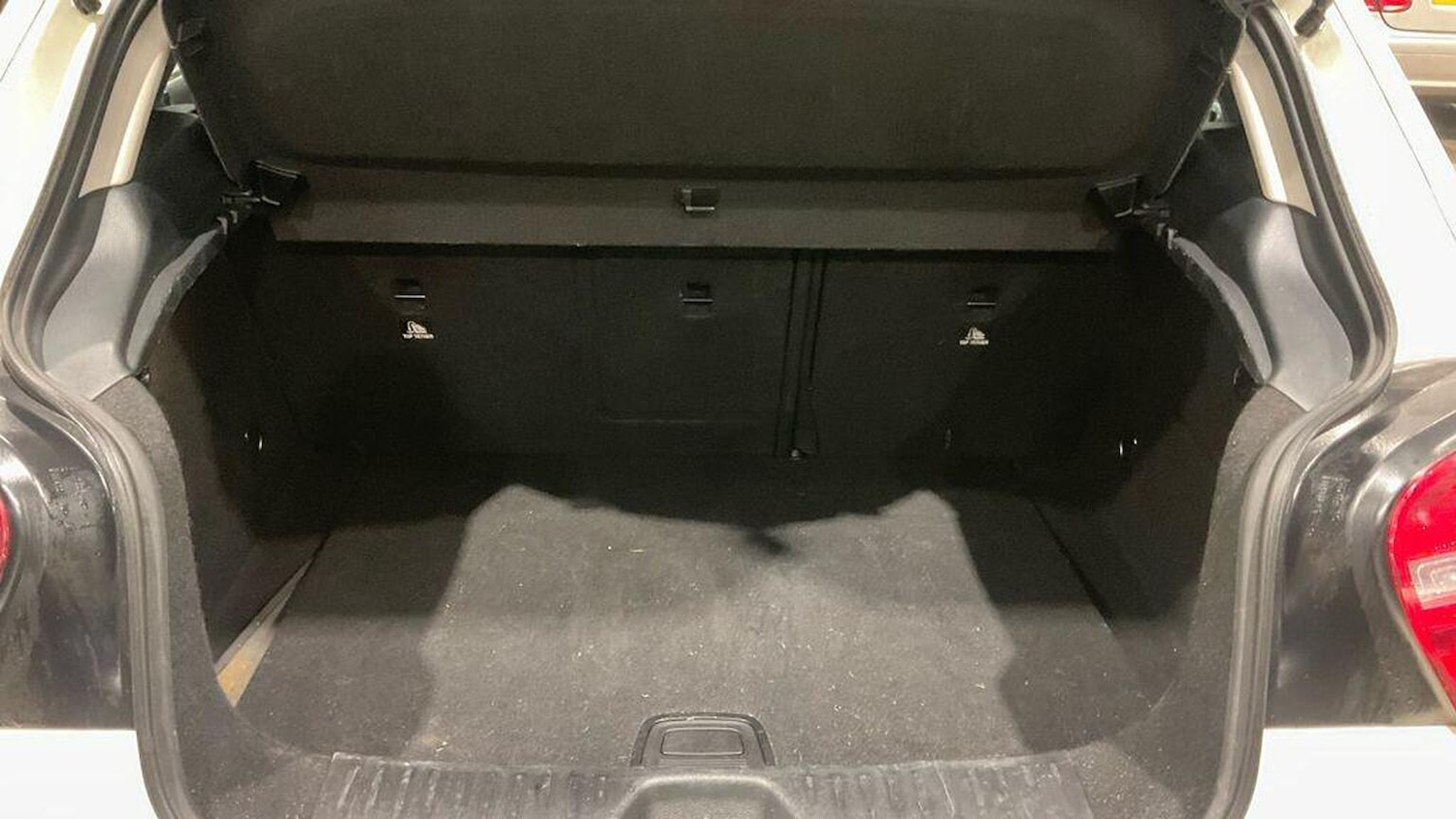 Used Mercedes-Benz A-Class 2014 for sale - 77494894: Photo 10