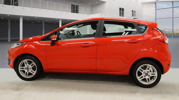 Used Ford Fiesta 2014 for sale - 76178930: Photo 8