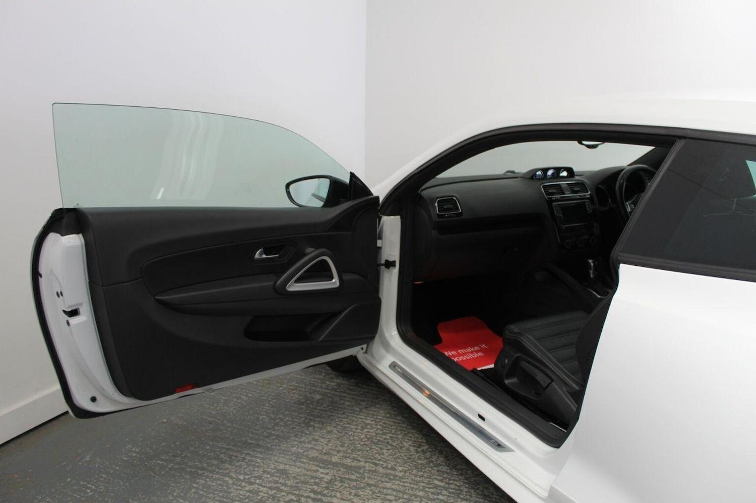 Used Volkswagen Scirocco 2017 for sale - 77096960: Photo 26