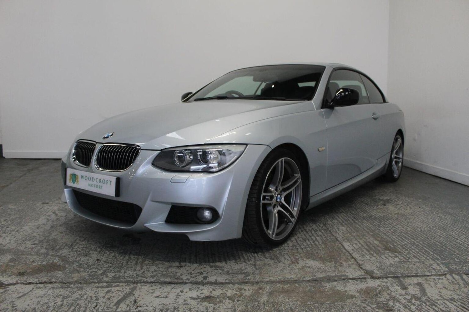 Used BMW 3 Series 2012 for sale - 77277271: Photo 2