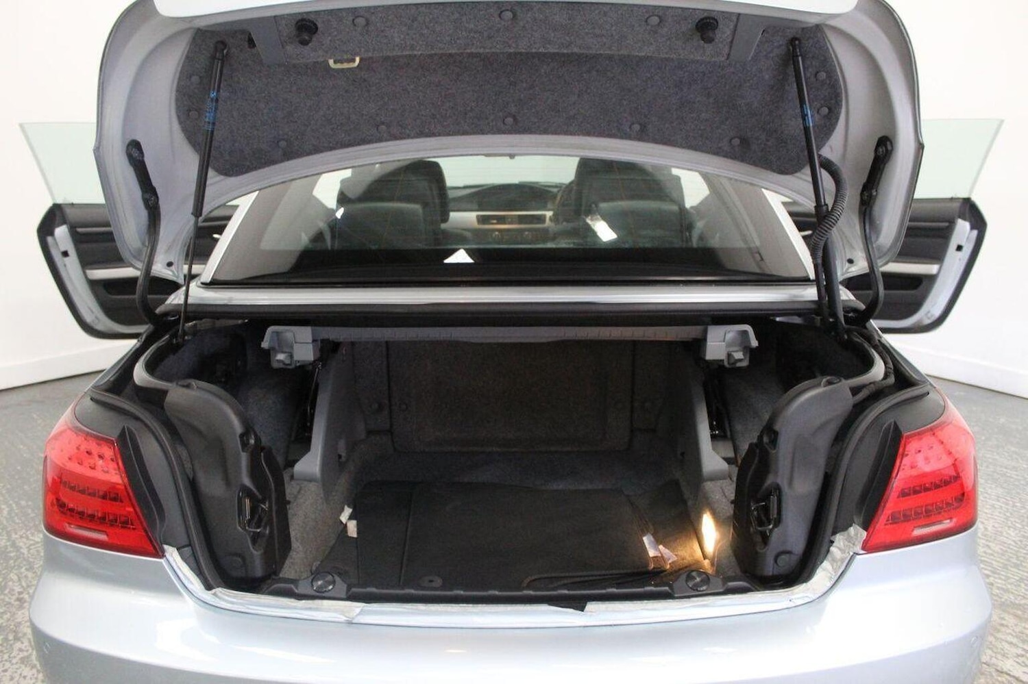 Used BMW 3 Series 2012 for sale - 77277271: Photo 25