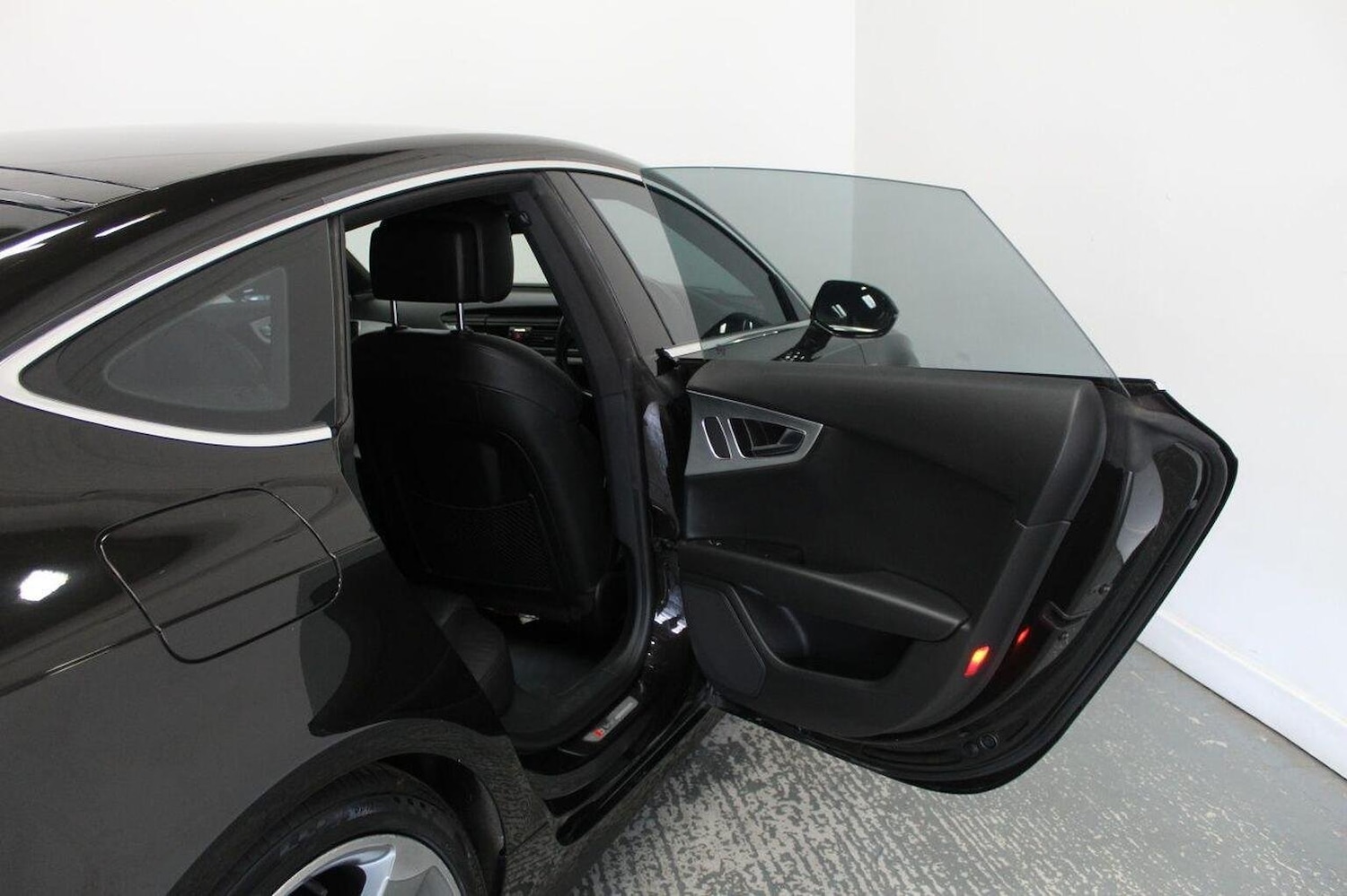 Vehicle 25