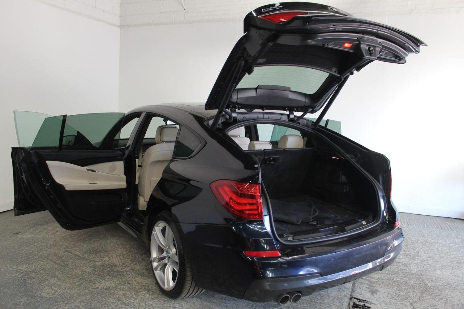 Used BMW 5 Series 2012 for sale - 77938070: Photo 21