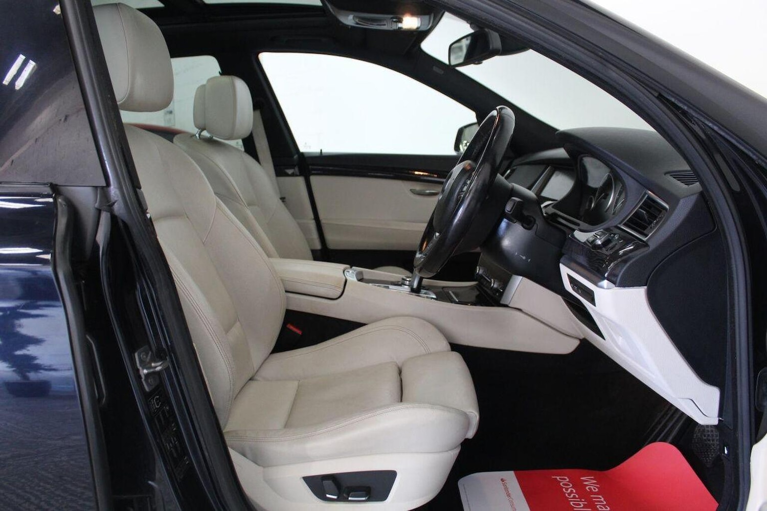 Used BMW 5 Series 2012 for sale - 77938070: Photo 33