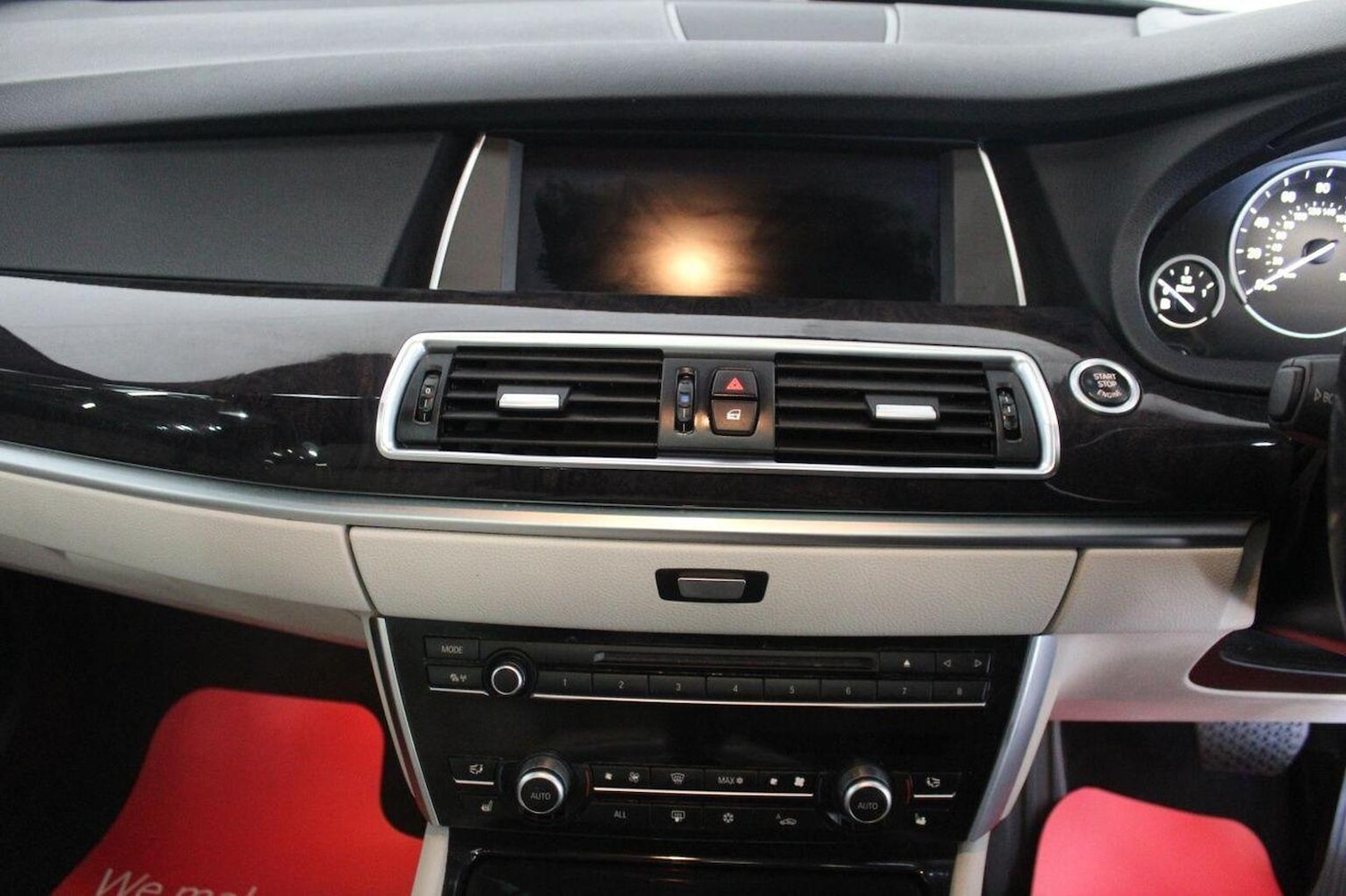 Used BMW 5 Series 2012 for sale - 77938070: Photo 36