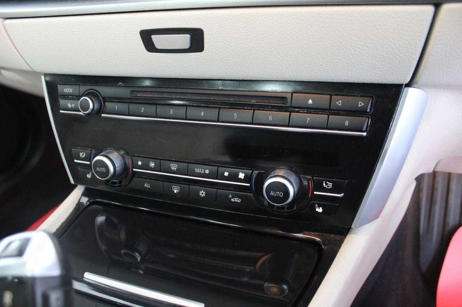 Used BMW 5 Series 2012 for sale - 77938070: Photo 45