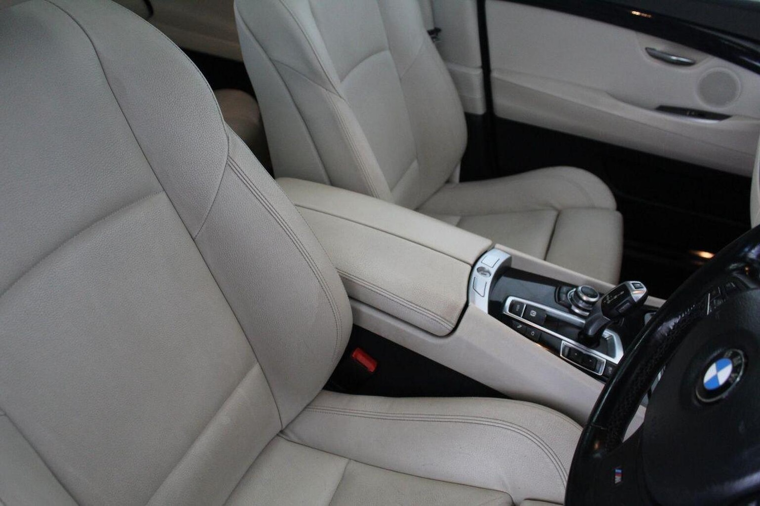 Used BMW 5 Series 2012 for sale - 77938070: Photo 48