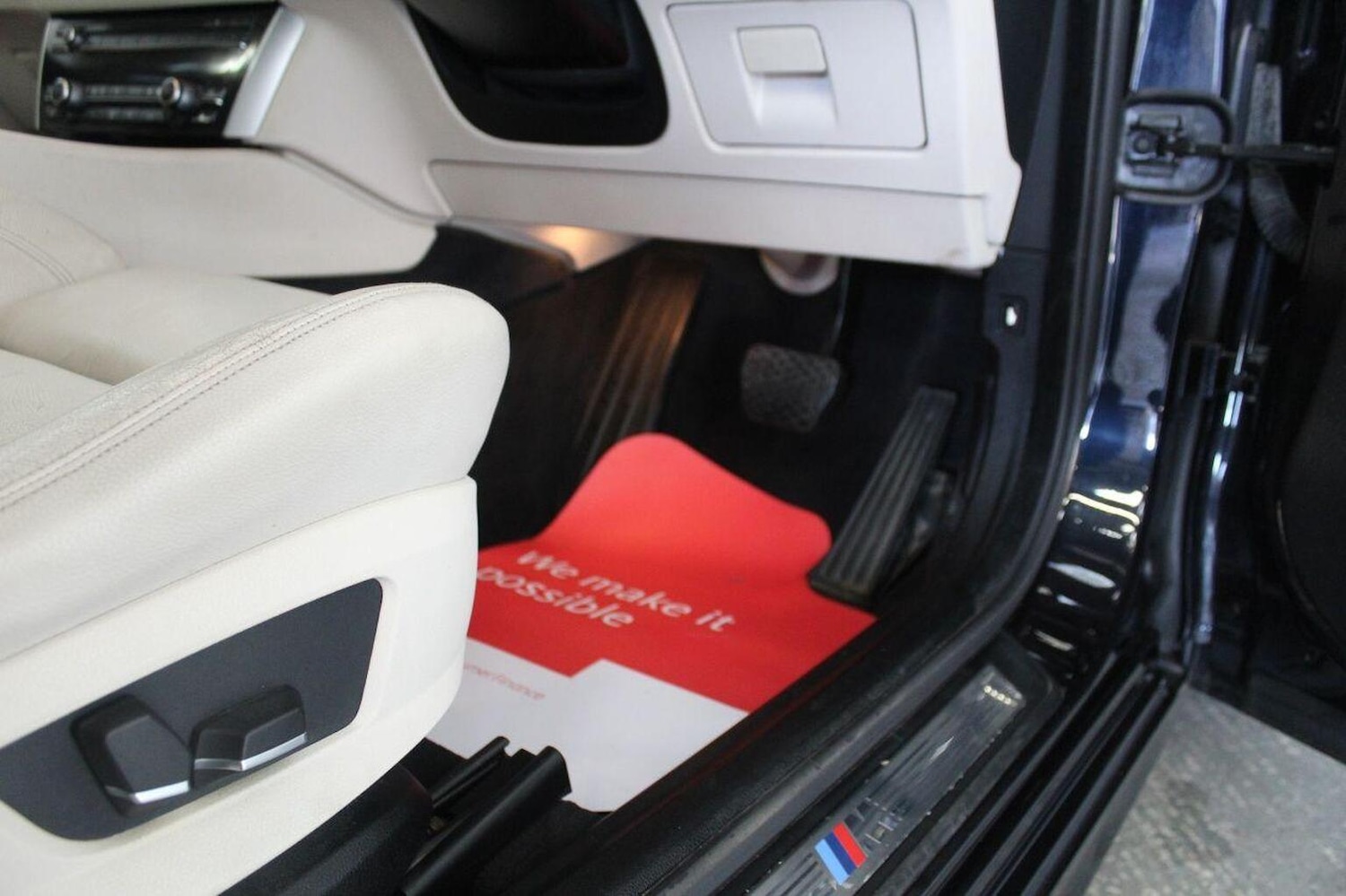 Used BMW 5 Series 2012 for sale - 77938070: Photo 54