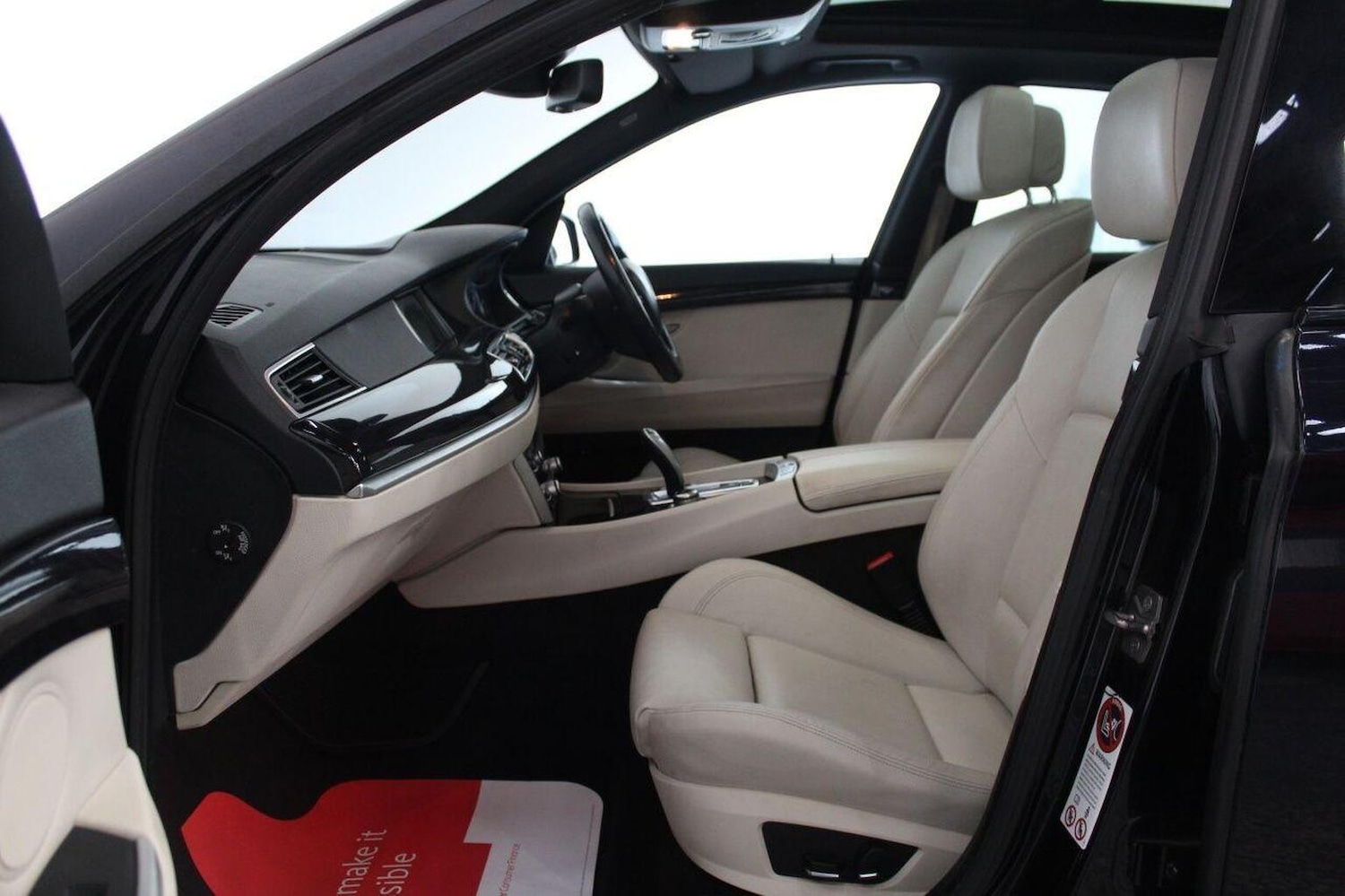 Used BMW 5 Series 2012 for sale - 77938070: Photo 55