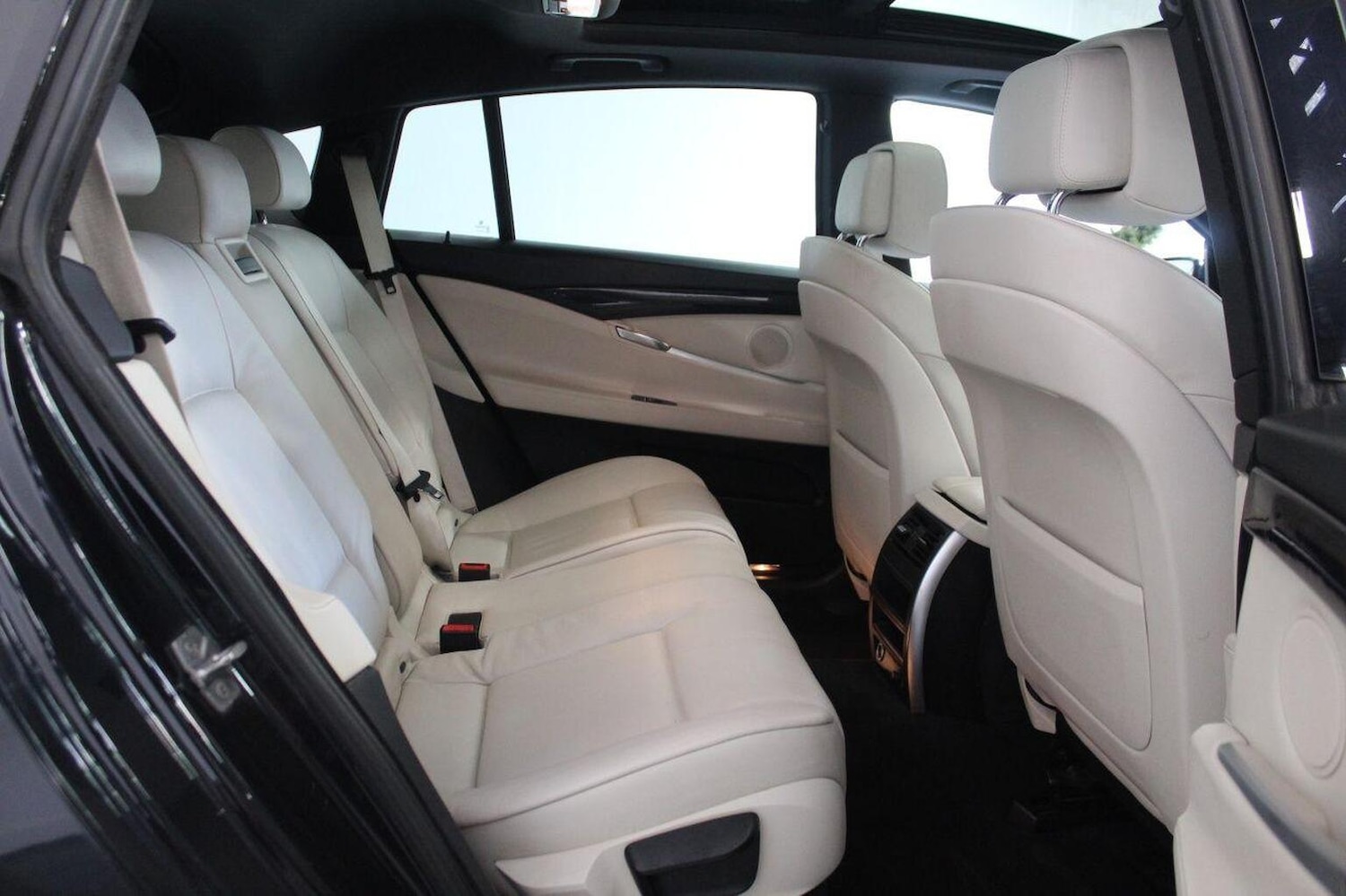 Used BMW 5 Series 2012 for sale - 77938070: Photo 58