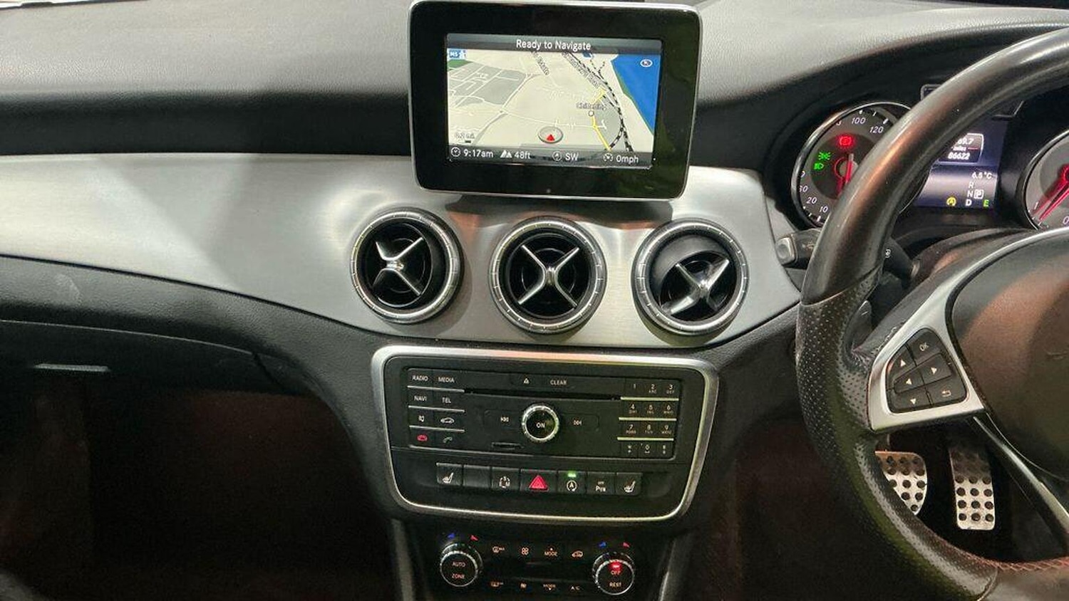 Used Mercedes-Benz CLA 2015 for sale - 77937950: Photo 16