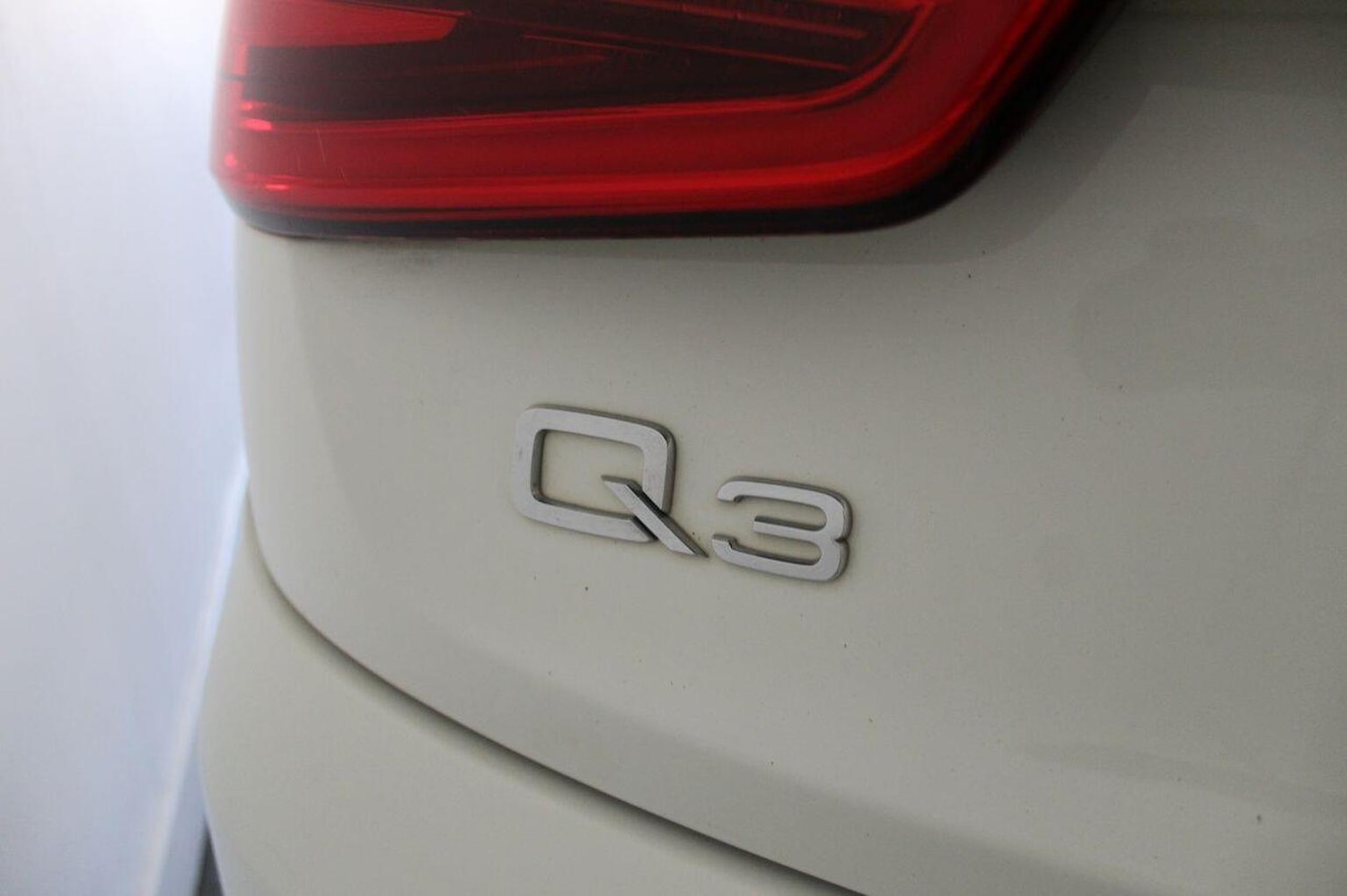 Used Audi Q3 2013 for sale - 76751792: Photo 17