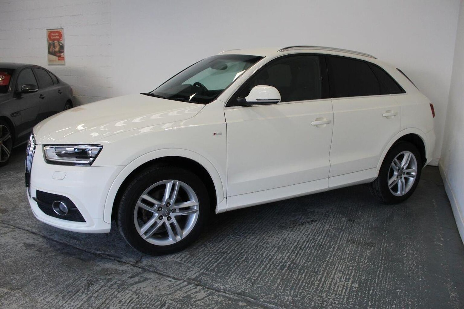 Used Audi Q3 2013 for sale - 76751792: Photo 5