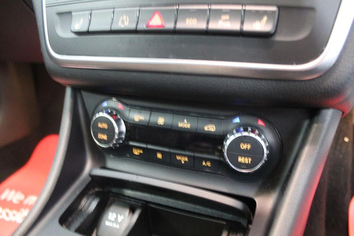 Used Mercedes-Benz CLA 2014 for sale - 77629067: Photo 43