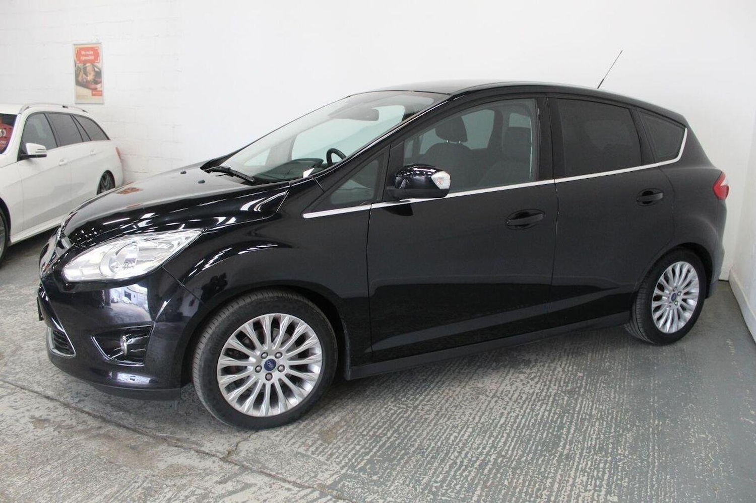 Used Ford C-Max 2015 for sale - 76058153: Photo 5