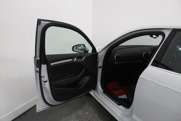Used Audi A3 2014 for sale - 76128870: Photo 26