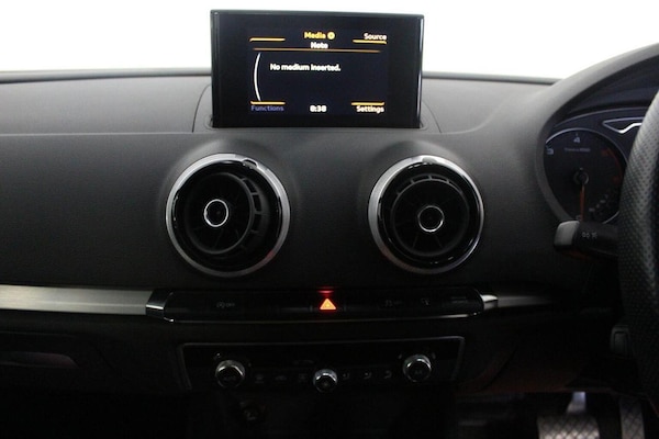 Used Audi A3 2014 for sale - 76128870: Photo 32