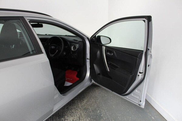 Used Toyota Auris 2015 for sale - 75033431: Photo 23
