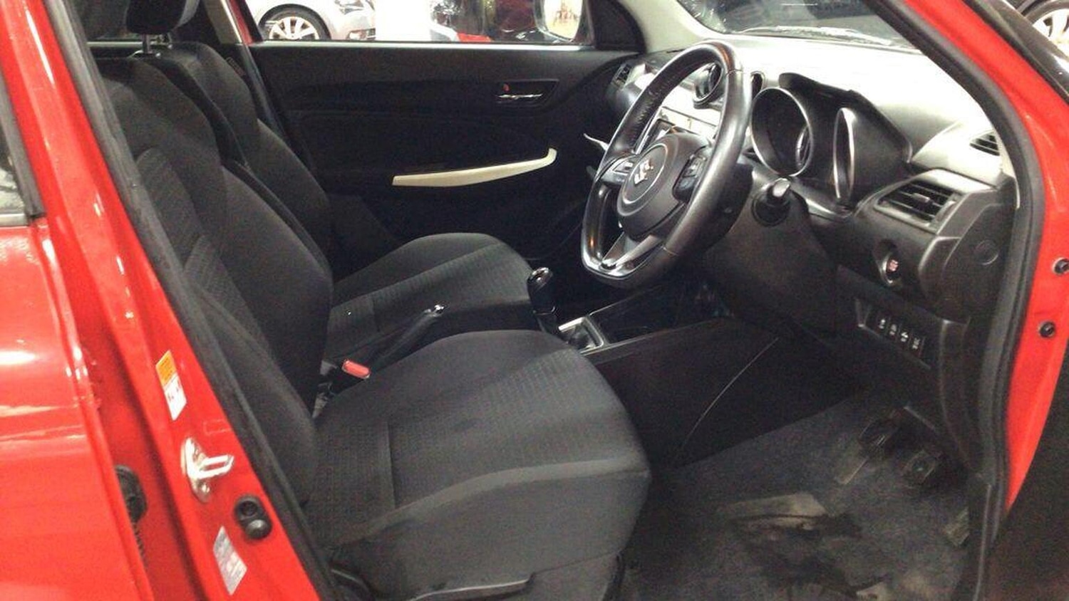 Used Suzuki Swift 2017 for sale - 76178967: Photo 13