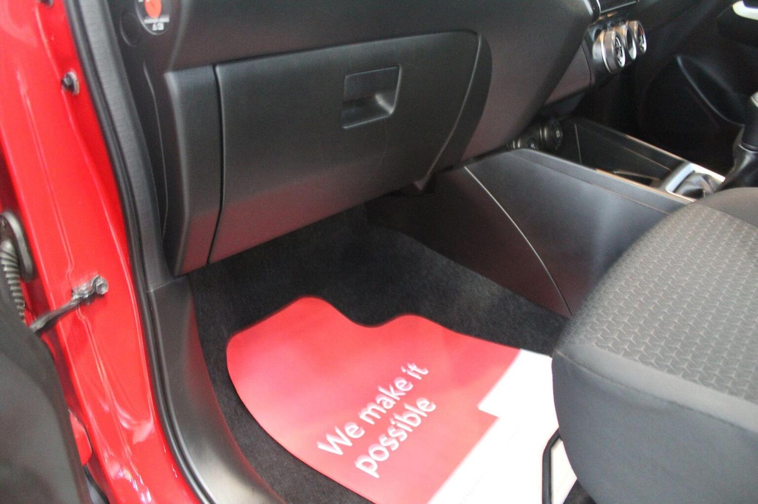 Used Suzuki Swift 2017 for sale - 76178967: Photo 31