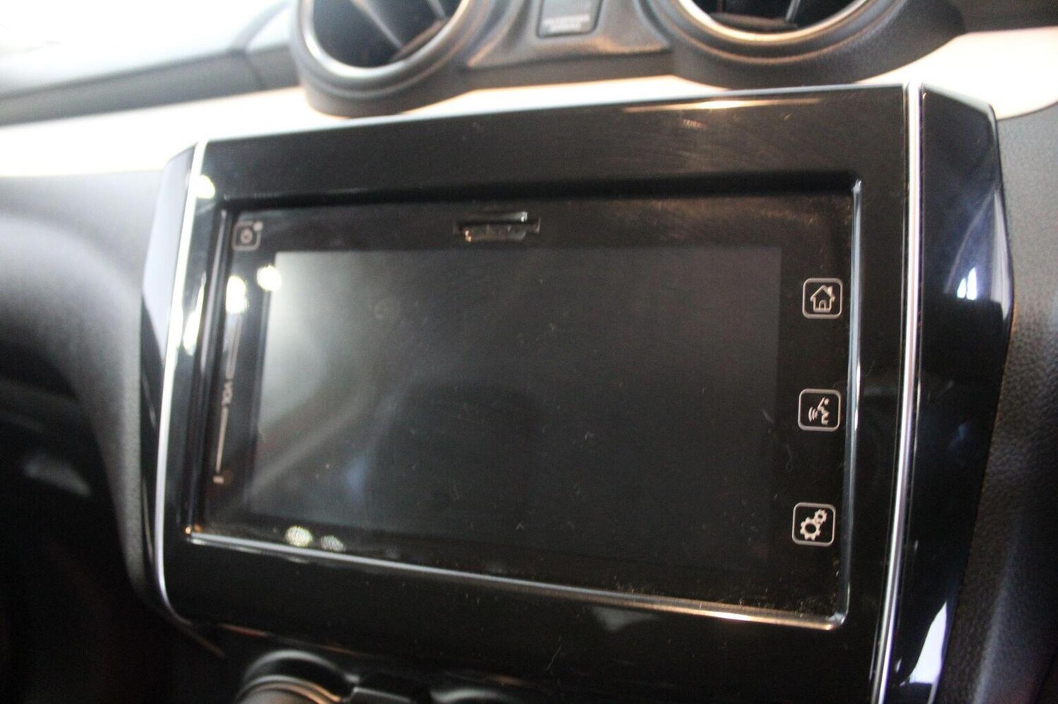 Used Suzuki Swift 2017 for sale - 76178967: Photo 39